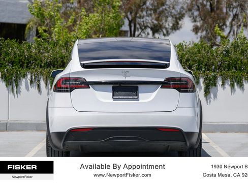 Used 2023 Tesla Model X AWD/4WD image 9
