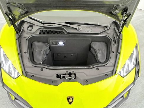 Used 2023 Lamborghini Huracan Tecnica RWD image 28