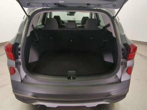 Used 2023 Kia Seltos LX image 26