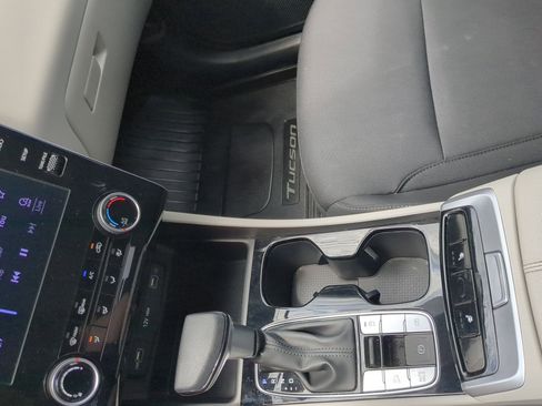 Used 2022 Hyundai Tucson SEL w/ Cargo Package FWD image 18