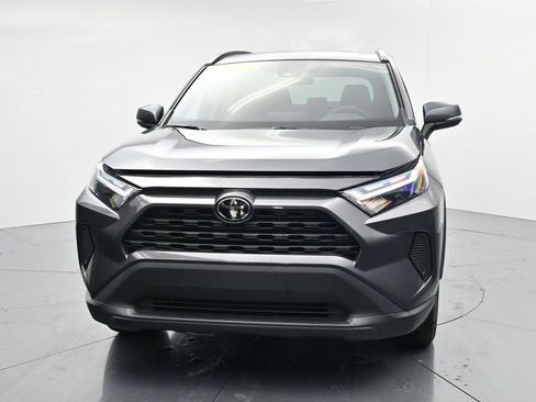 Used 2024 Toyota RAV4 XLE FWD image 3