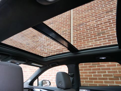 Certified 2023 Cadillac XT5 Premium Luxury w/ Technology Package image 12