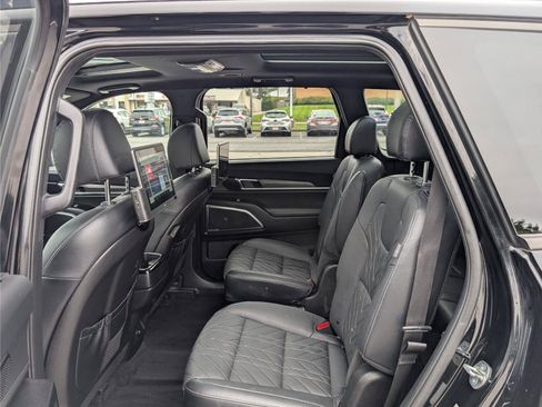 Used 2023 Kia Telluride SX X-Pro AWD/4WD image 16