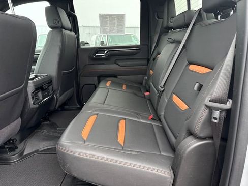 Used 2024 GMC Sierra 2500 AT4 w/ AT4 Premium Plus Package image 29