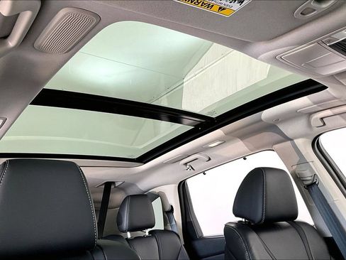 Certified 2026 Acura MDX FWD w/ Technology Package image 21
