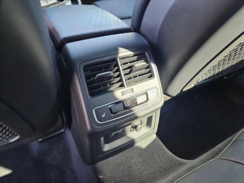 Used 2023 Audi RS 5 Sportback w/ Dynamic Package image 18