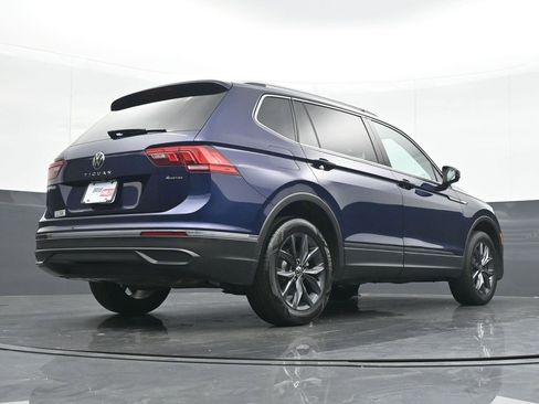 Used 2022 Volkswagen Tiguan SE image 21