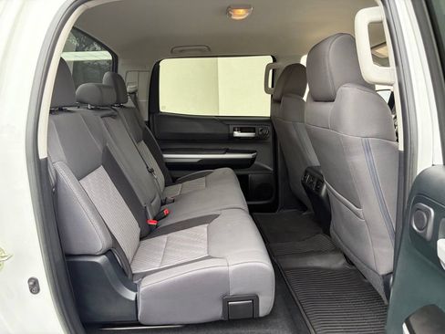 Used 2016 Toyota Tundra SR5 w/ TRD Off Road Package AWD/4WD image 29