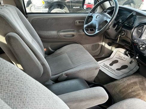 Used 2002 Toyota Tundra SR5 image 16