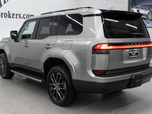 Used 2025 Lexus GX 550 w/ Cold Area Package AWD/4WD image 51
