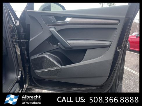 Used 2025 Audi Q5 2.0T Premium Plus w/ Premium Plus Package image 22