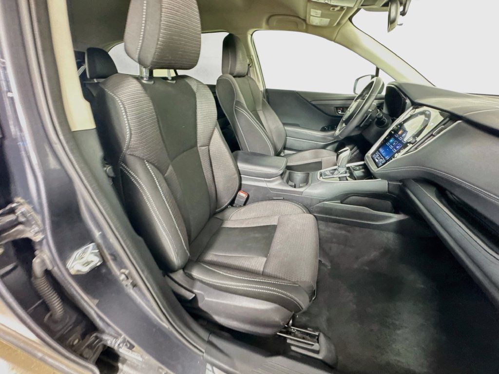 Used 2023 Subaru Outback Premium AWD/4WD image 34