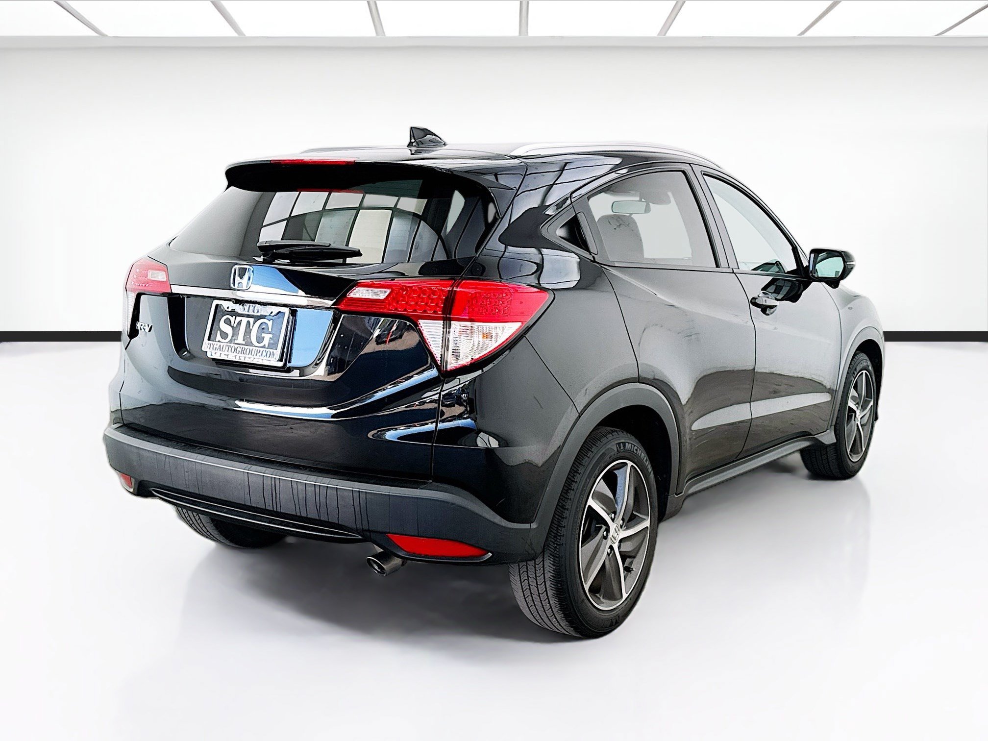 Used 2022 Honda HR-V EX image 4