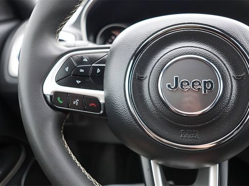 Used 2021 Jeep Compass 80th Special Edition image 12