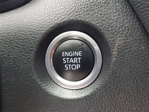 Certified 2023 Toyota Corolla SE image 32