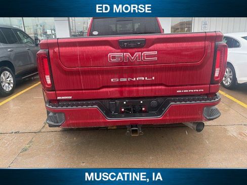 Used 2022 GMC Sierra 3500 Denali AWD/4WD image 6