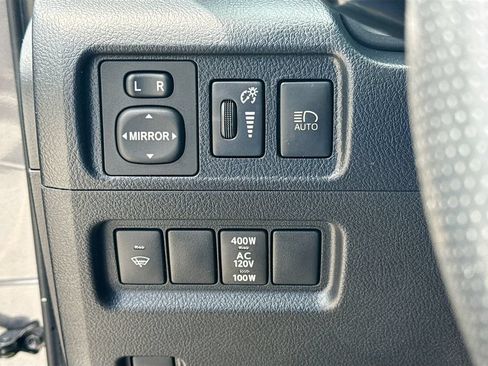Used 2020 Toyota 4Runner SR5 RWD image 11