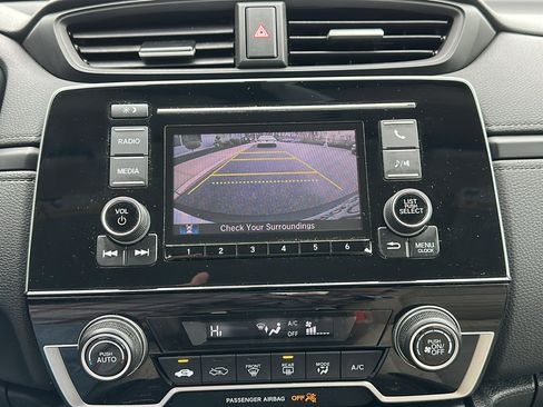 Used 2017 Honda CR-V LX image 20