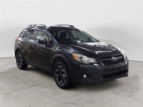 Used 2016 Subaru Crosstrek 2.0i Premium w/ Moonroof Package image 7