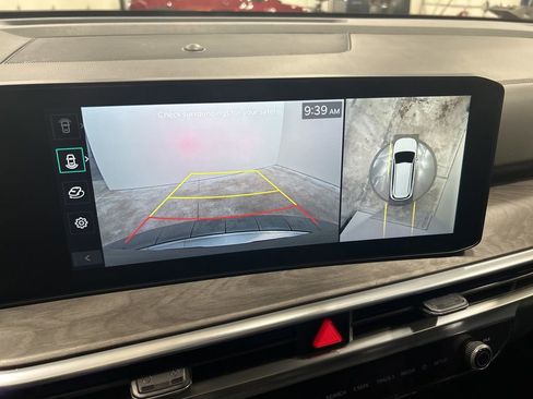 New 2025 Kia Sorento SX image 18