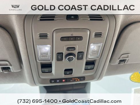 Used 2024 Cadillac Escalade Premium Luxury Platinum image 36