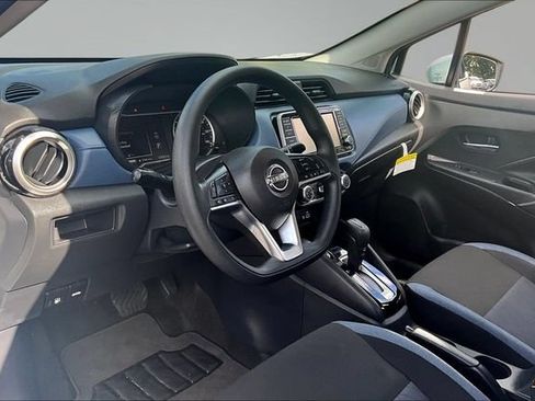 Used 2025 Nissan Versa SV w/ Trunk Package FWD image 15