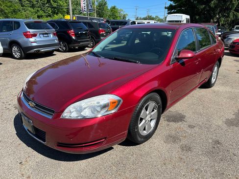 Used 2008 Chevrolet Impala LT w/ Luxury Edition Package FWD image 2