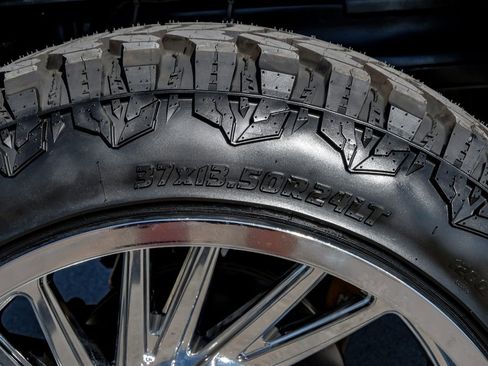 Used 2024 RAM 2500 Limited w/ Safety Group image 65