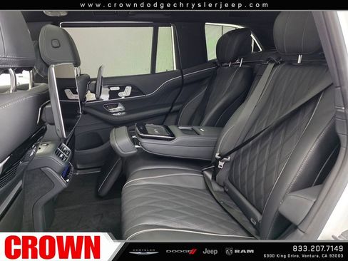 Used 2026 Mercedes-Benz Maybach GLS 600 4MATIC image 29