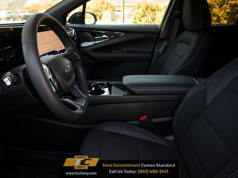 New 2026 Chevrolet Blazer EV LT w/ Midnight/Sport Edition AWD/4WD image 11
