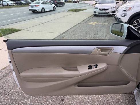 Used 2006 Toyota Solara SE Sport FWD image 17