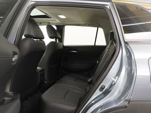 Used 2026 Toyota Corolla Cross XLE w/ Convenience Package image 18