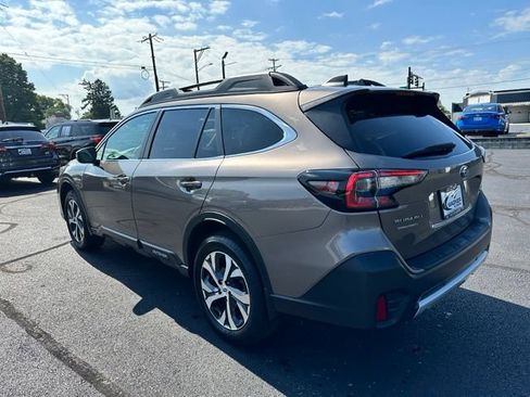 Used 2022 Subaru Outback Limited w/ Popular Package #2 AWD/4WD image 6