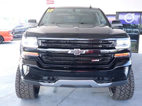 Used 2017 Chevrolet Silverado 1500 LT w/ All Star Edition AWD/4WD image 10