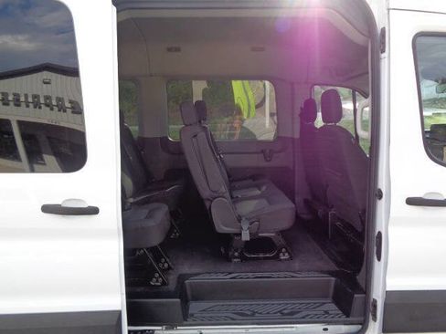 Used 2020 Ford Transit 350 XLT image 21