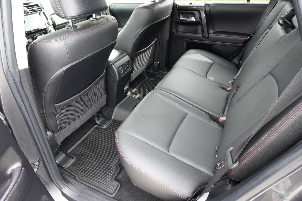 Used 2021 Toyota 4Runner TRD Off-Road Premium w/ Moonroof Package AWD/4WD image 29