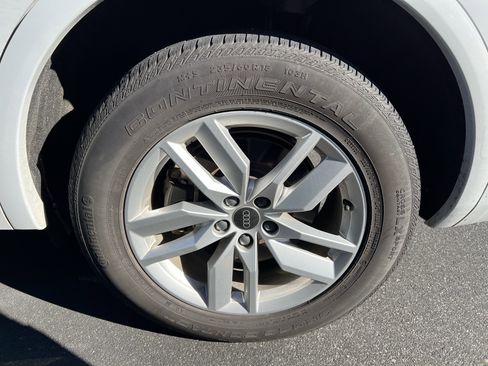 Used 2024 Audi Q5 2.0T Premium image 13