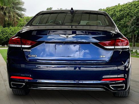 Used 2020 Genesis G80 3.8 RWD image 3