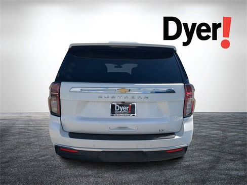 Used 2021 Chevrolet Suburban LT w/ LT Signature Package image 5