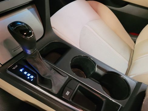 Used 2016 Hyundai Sonata SE FWD image 26