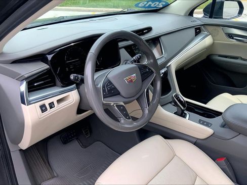 Used 2019 Cadillac XT5 Premium Luxury AWD/4WD image 15