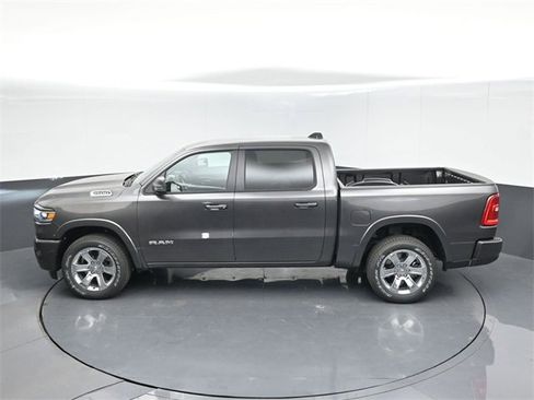 New 2026 RAM 1500 4x4 Crew Cab image 34