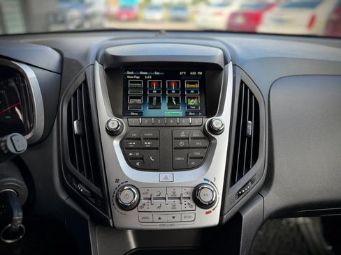 Used 2017 Chevrolet Equinox LT w/ Convenience Package AWD/4WD image 12