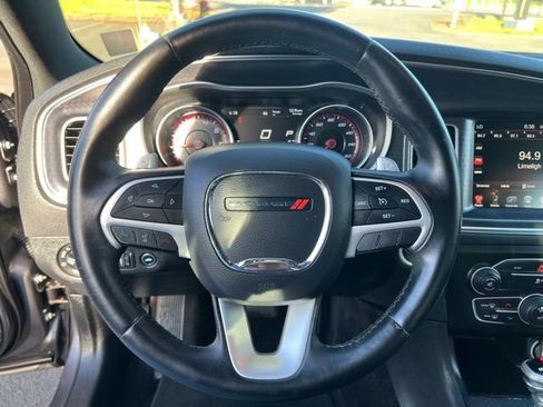 Used 2016 Dodge Charger R/T RWD image 18