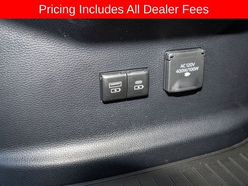 New 2025 Toyota Tundra Platinum AWD/4WD image 11