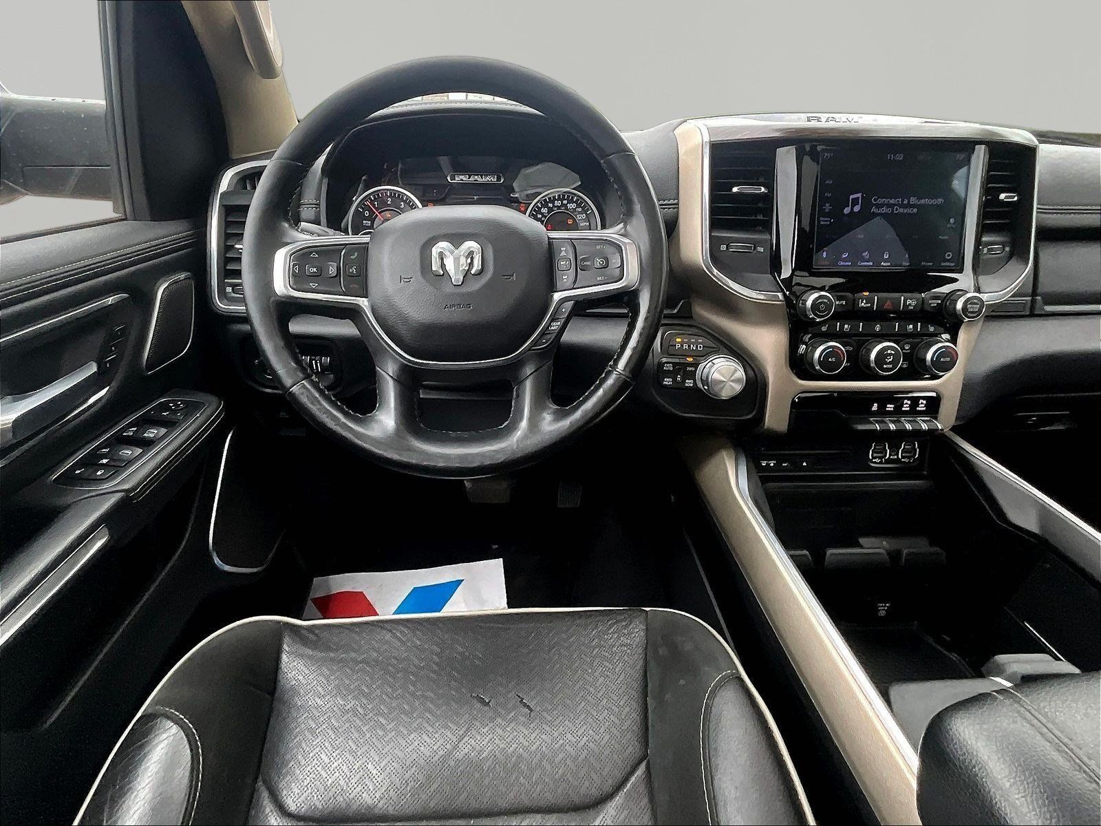 Used 2019 RAM 1500 Laramie AWD/4WD image 15