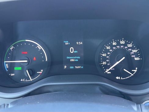Used 2022 Toyota Sienna XSE w/ XSE Plus Package AWD/4WD image 22
