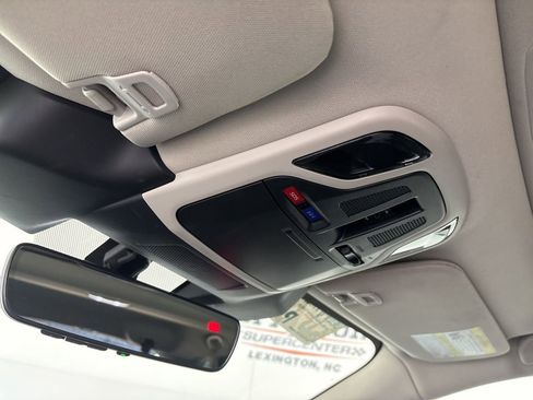 Used 2023 Subaru Outback Limited image 20