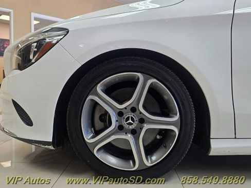 Used 2019 Mercedes-Benz CLA 250 image 24