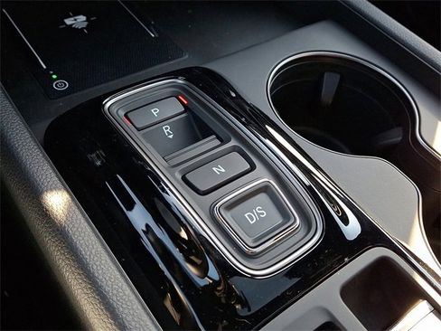 Certified 2025 Honda Pilot TrailSport image 15